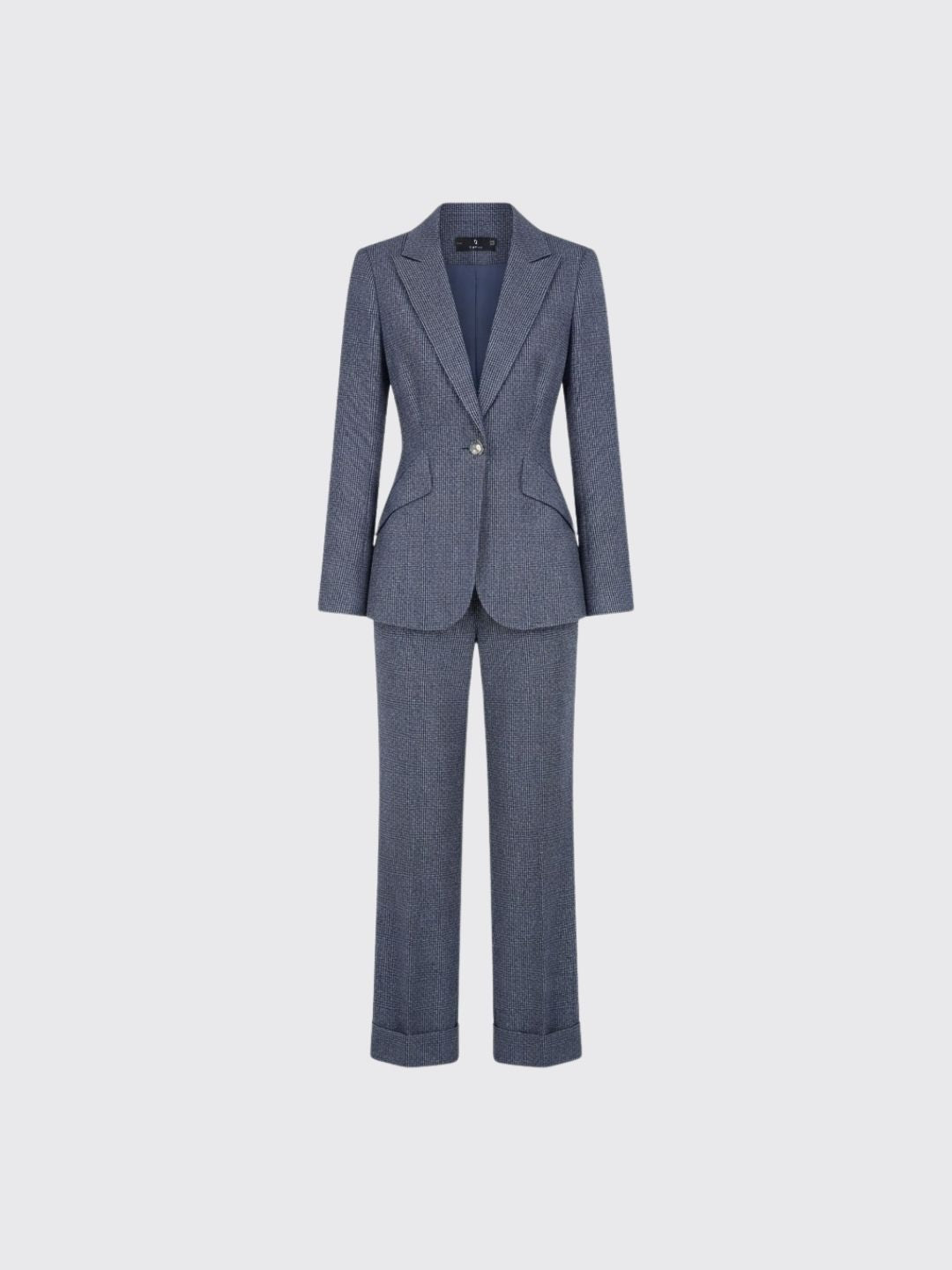Emperia Suit