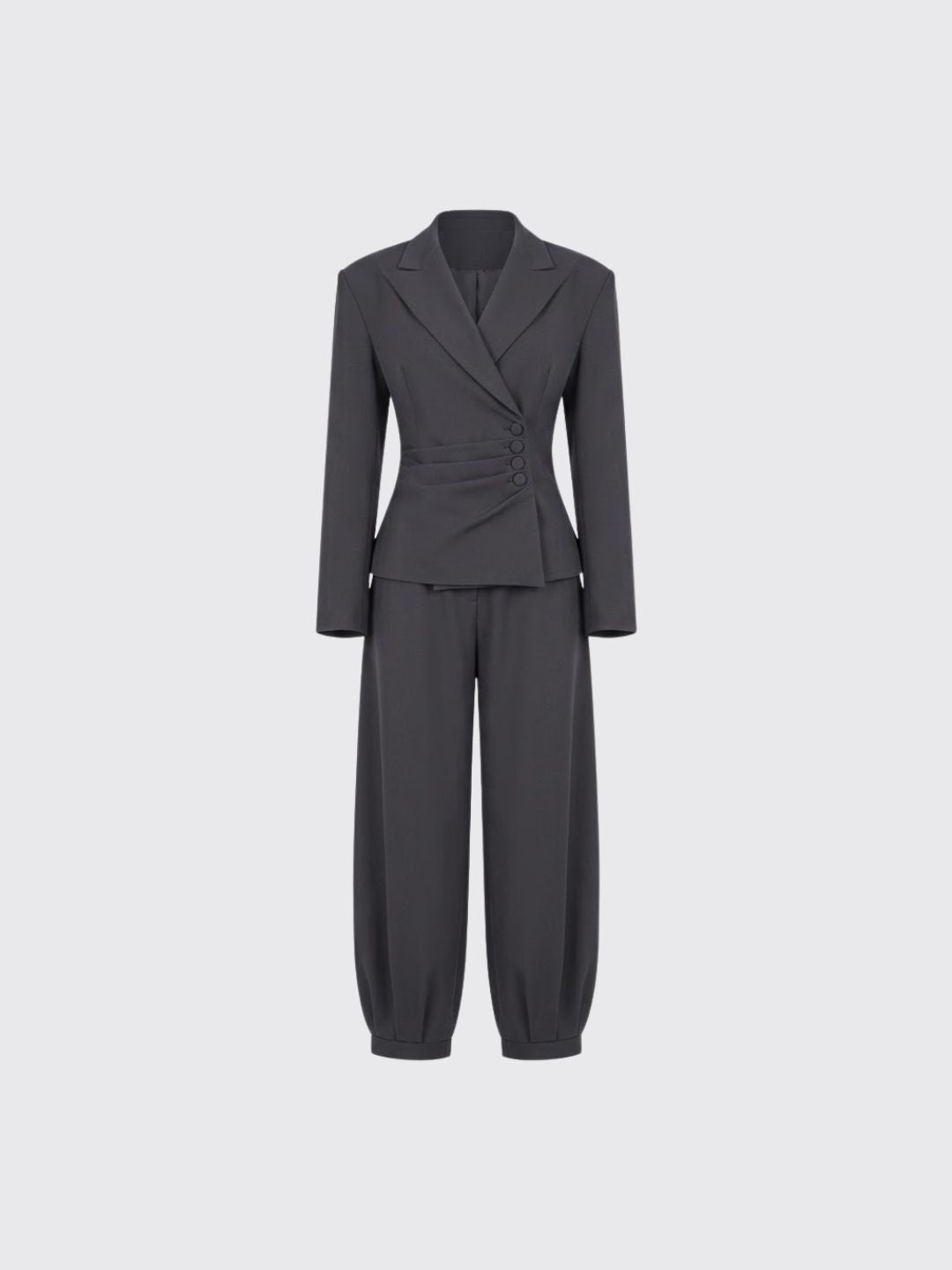 Valverde Suit